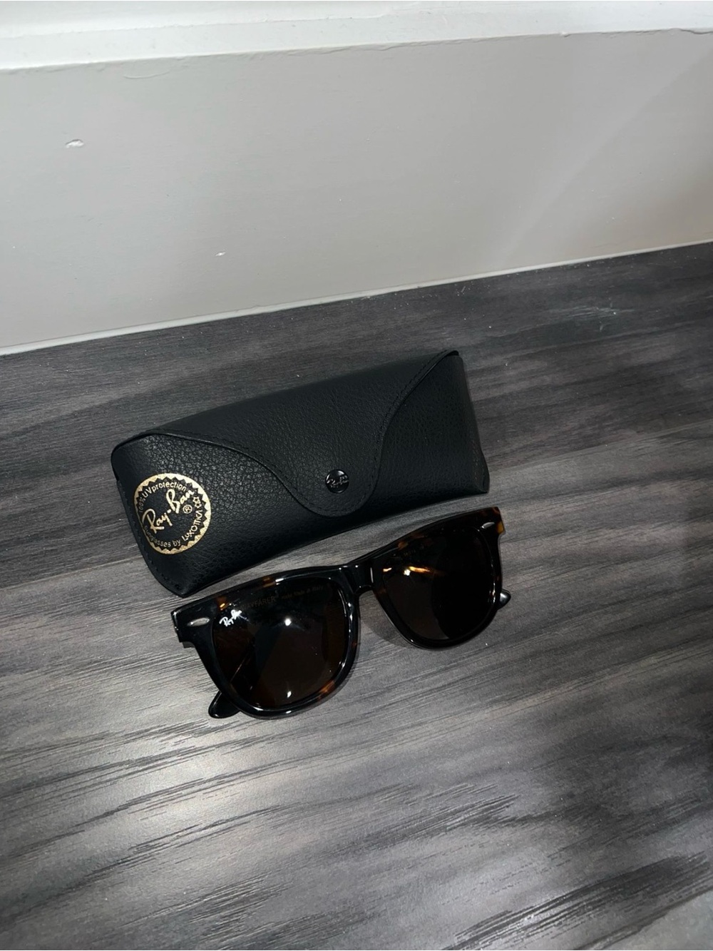 Ray-Ban Tortoiseshell Frame Sunglasses with Brown Lenses